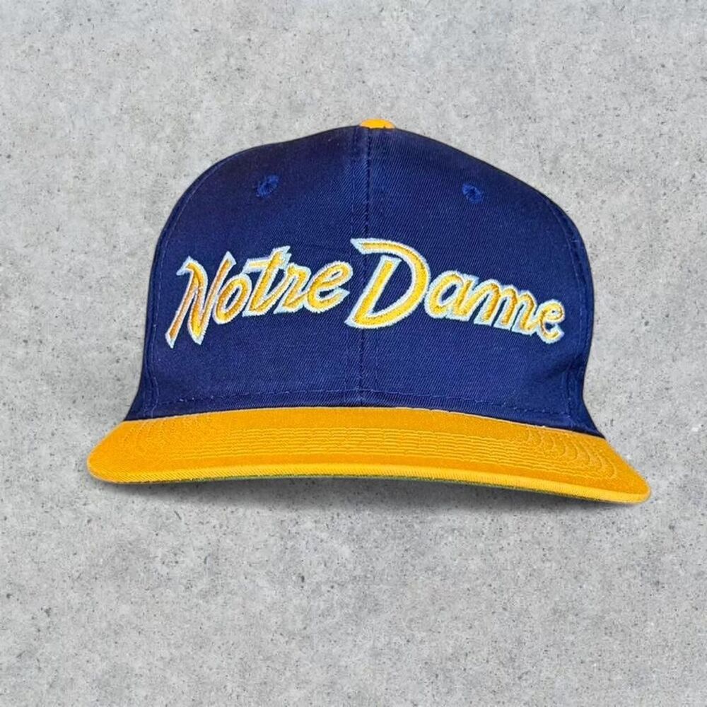 Vintage 90’s Notre Dame Fighting Irish Sports Specialties Script Snapback Hat